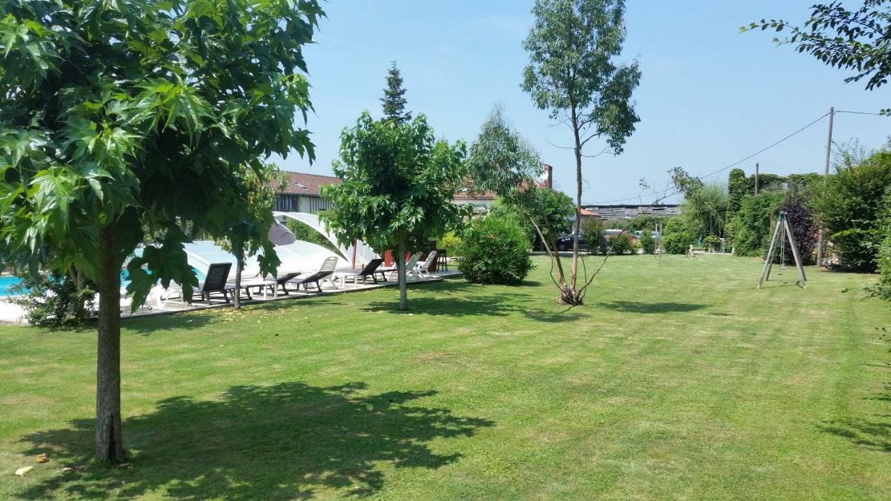 Gite 3, Domaine Logis Gascogne Saint-Justin  Bagian luar foto